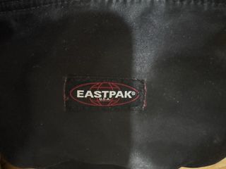 Riñonera Eastpak Raso Negra