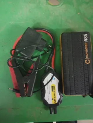 Baliza de Emergencia LED + arrancador de coche