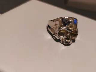 Anillo Calavera Plata 925 con Piedras Multicolor