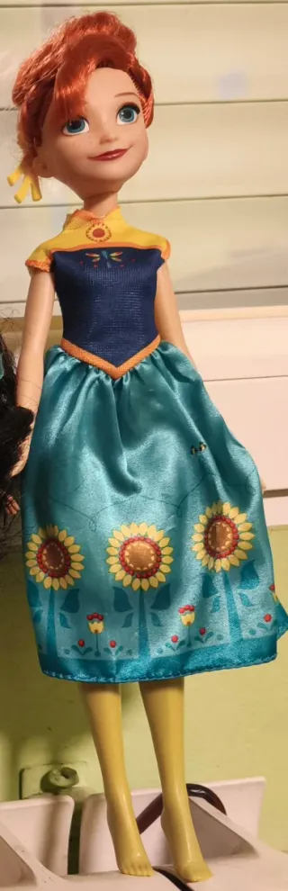 Muñeca Princesa Anna Frozen
