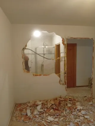 SANEAMIENTO, LIMPIEZA Y DEMOLICIÓNES PARA OBRAS.