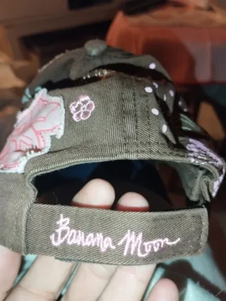 Gorra Banana Moon Flores y Mariposas