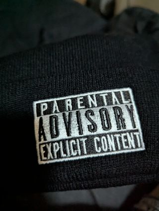 Gorra Invierno Y2K Negra