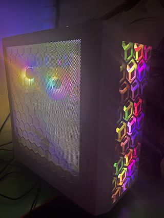 Torre PC Gaming Blanca con Luces RGB