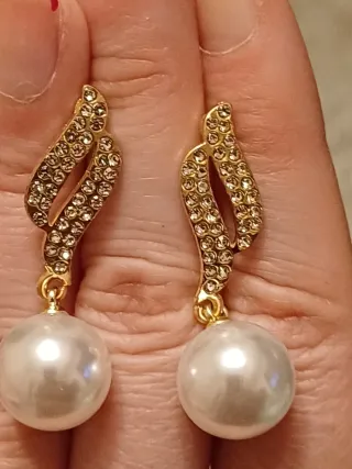Orecchini perle e zirconi dorati