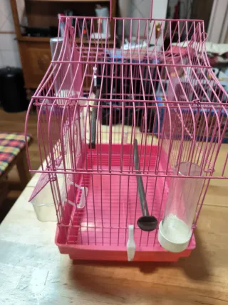 2 gabbie per uccelli (1 grande, 1 normale)