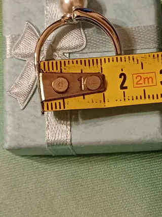 Anello con perla contrarie