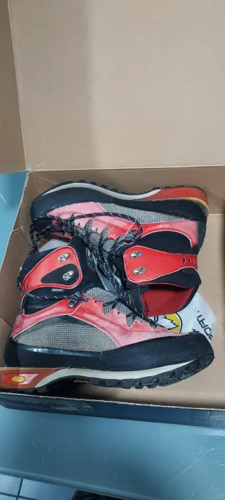 Botas Alpinismo La Sportiva Cramponables