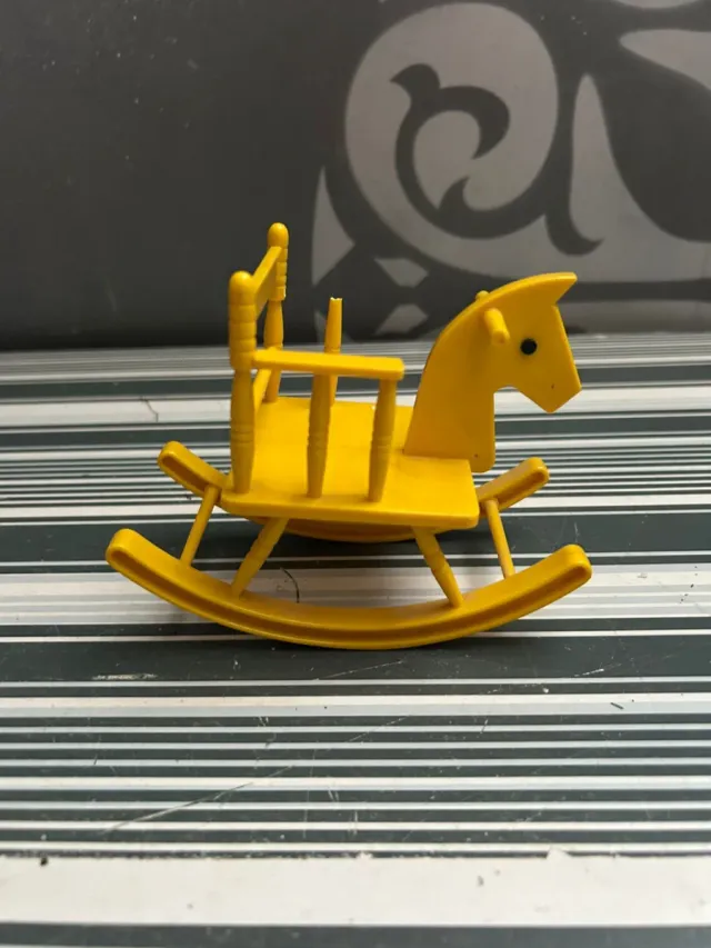 Caballo balancín Barriguitas años 70