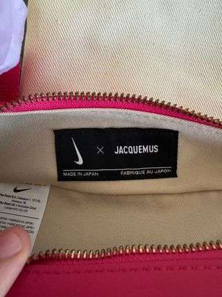 Bolsa Jacquemus x Nike Le Swoosh Rosa Dourada