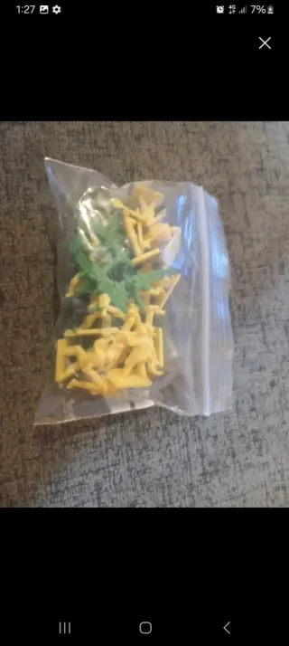 Montaplex Anni 80 Soldatini Blu in Plastica