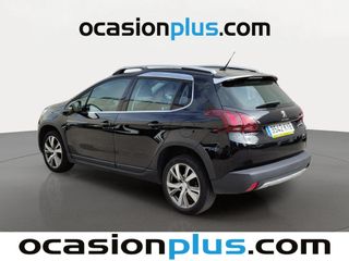 Peugeot 2008 BlueHDi 100 S&S Allure 73 kW (100 CV)