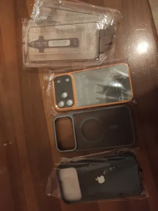 Cover iPhone 17 Pro Max + Vetri come in foto