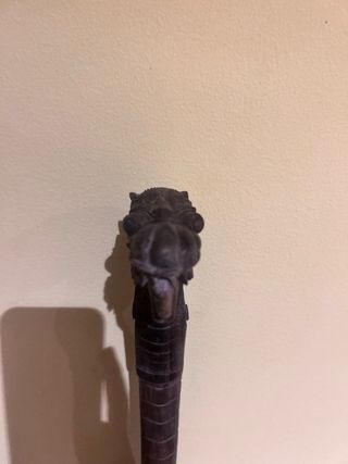 Bastón de madera tallado dragón