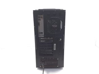 pc cm storm intel core i5-6600k, 8gb ram, 50gb hdd, 128gb ssd, grafica compartida