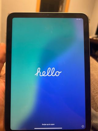 iPad mini Gris A17 Pro Batería 100%