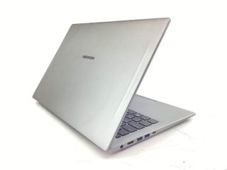 pc portatil medion s15449