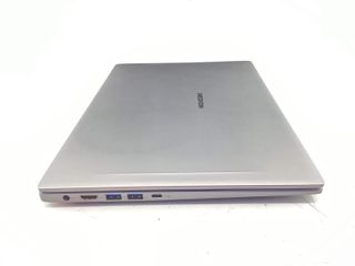 pc portatil medion s15449