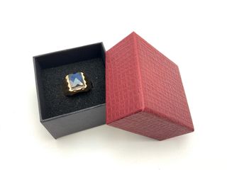 sello oro 18k