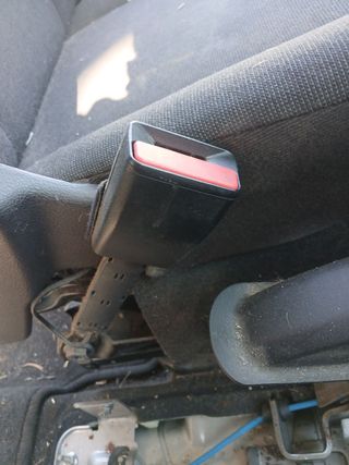 ENGANCHE CINTURON DELANTERO IZQUIERDO FORD TRANSIT COURIER (C4A)