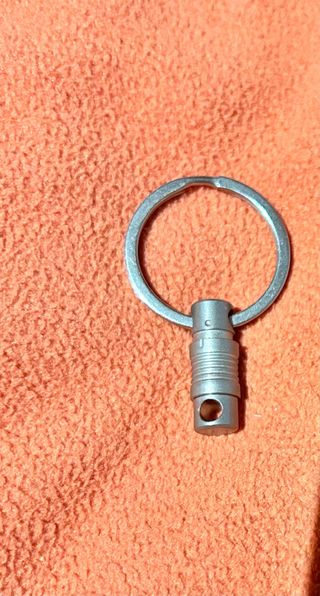 Llavero giratorio metal liberación rápida