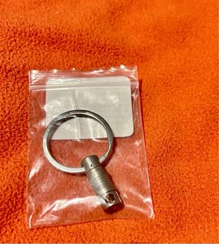 Llavero giratorio metal liberación rápida