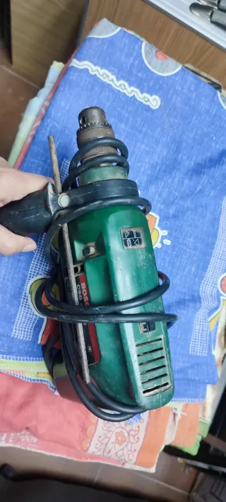 Taladro Bosch con cable