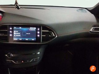 Peugeot 308 5p Allure 1.2 PureTech 96KW (130CV) EAT8