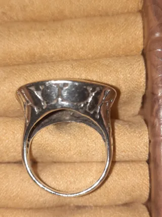 Anillo de plata