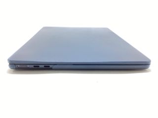 portatil apple apple macbook air m3 8-core 4.0 13 (8gpu) (2024) (a3113)