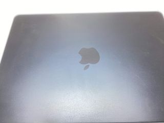 portatil apple apple macbook air m3 8-core 4.0 13 (8gpu) (2024) (a3113)