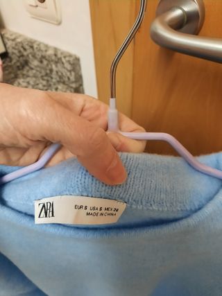 Jersey de abrigo azul Zara