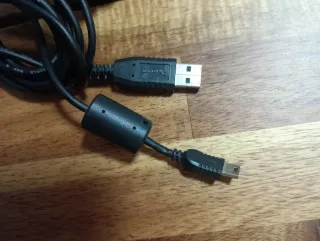 Cavo USB a Mini USB con filtro