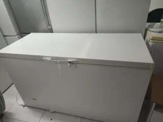 Congelatore orizzontale bianco