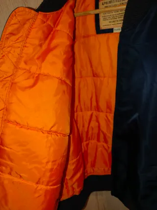 Chaqueta Alpha Industries MA1 Azul