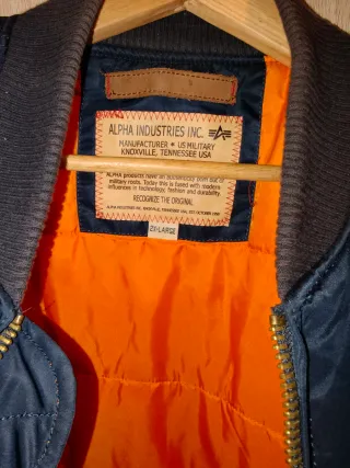 Chaqueta Alpha Industries MA1 Azul