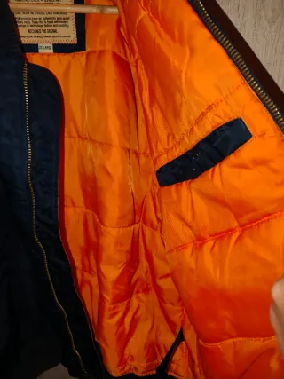 Chaqueta Alpha Industries MA1 Azul