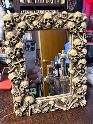 Set Calavera: Portacandele, Figura e Specchio in resina