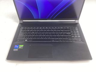 pc portatil msi creator m16 b13ve