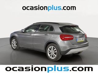 Mercedes-Benz GLA 200 Style 115 kW (156 CV)