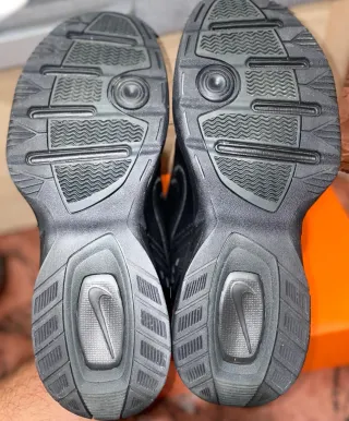 Zapatillas Nike Air Monarch Negras