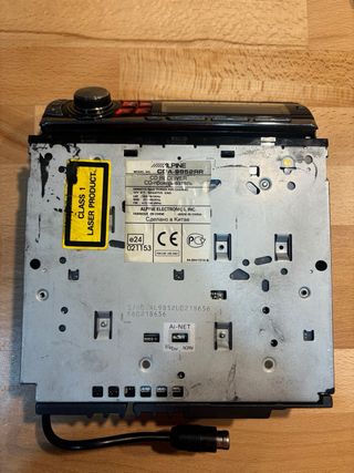 Alpine CDA-9852RR – Radio coche CD/MP3 (original)