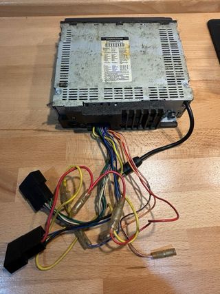 Alpine CDA-9852RR – Radio coche CD/MP3 (original)