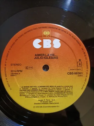 Caja Lote 3 Vinilos Julio Iglesias en francés