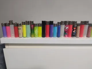 142 accendini Clipper