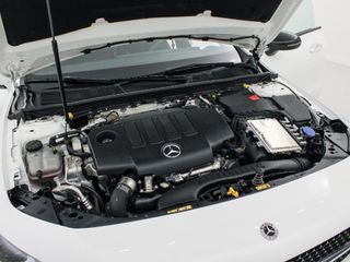 MERCEDES CLA 2.0 CLA 220 D DCT 190 4P