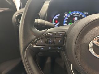 TOYOTA YARIS CROSS 1.5 VVT-I HYBRID ACTIVE TECH 116 5P