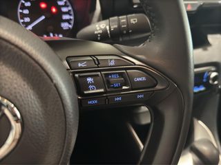 TOYOTA YARIS 1.5 VVT-I HYBRID ACTIVE TECH 116 5P