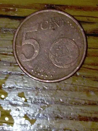 Moneda 5 Cent Euro y de 2 céntimos mala acuñación