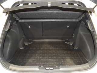 TOYOTA Corolla 1.8 125H ACTIVE TECH E-CVT